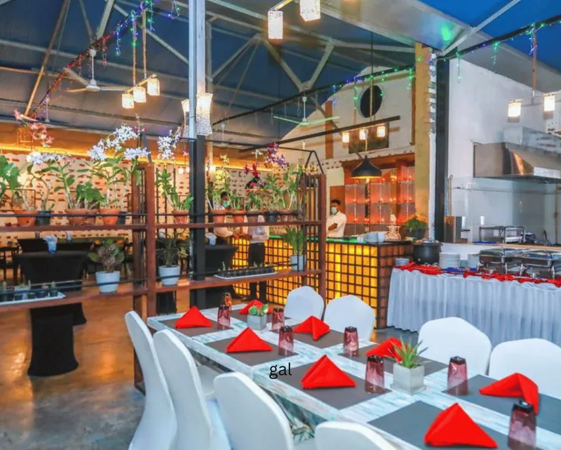 The Warehouse Colombo restaurant and bar – photo 9